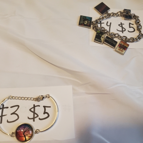 Jewelry - Picture 8 of 8